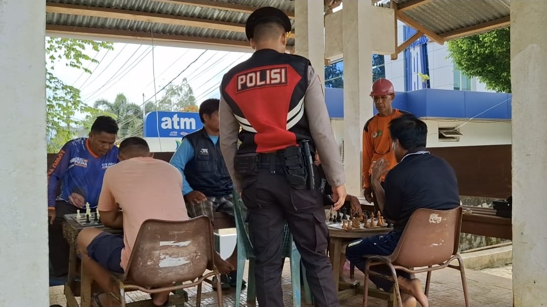 SAT SAMAPTA POLRES LUWU TIMUR RUTIN PATROLI KOTA PRESISI UNTUK ANTISIPASI GANGGUAN KAMTIBMAS